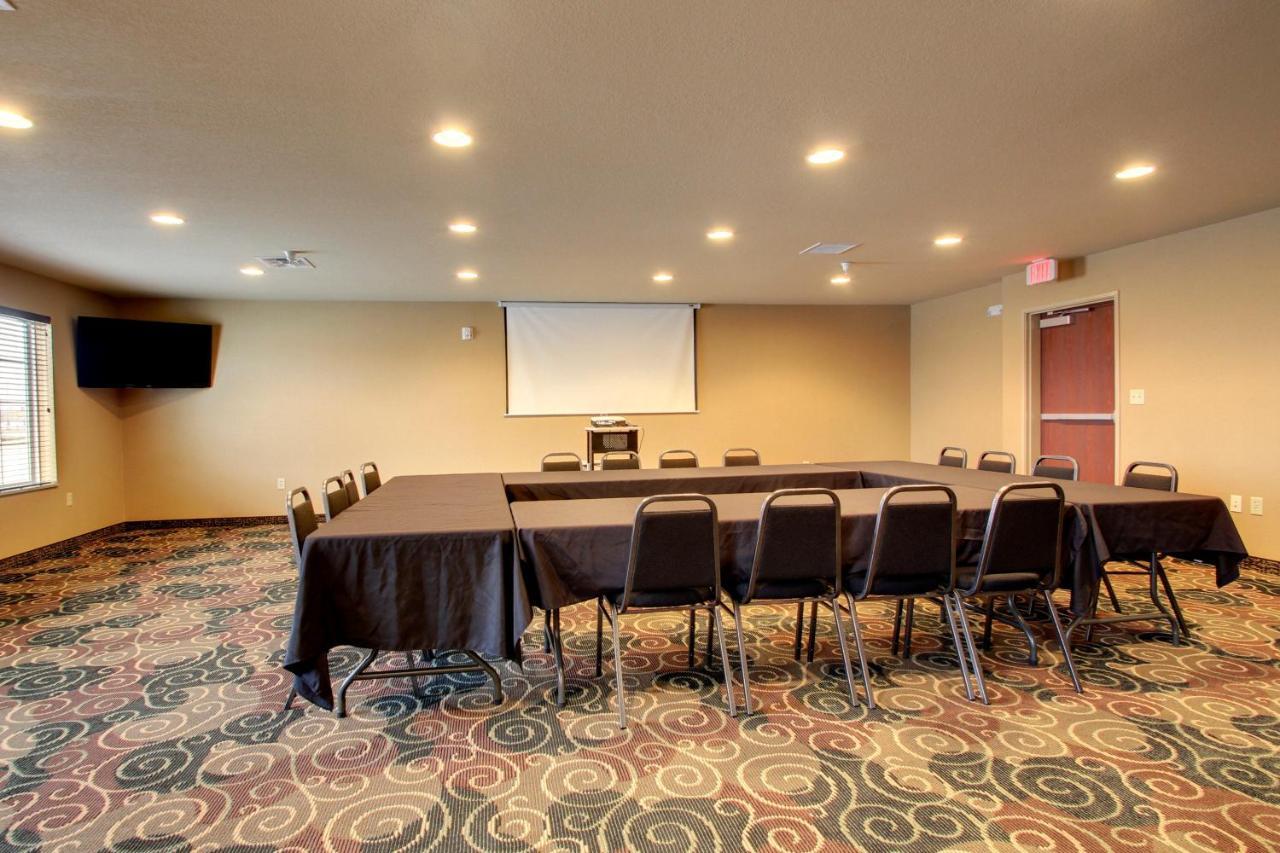 Stanton Inn And Suites Εξωτερικό φωτογραφία