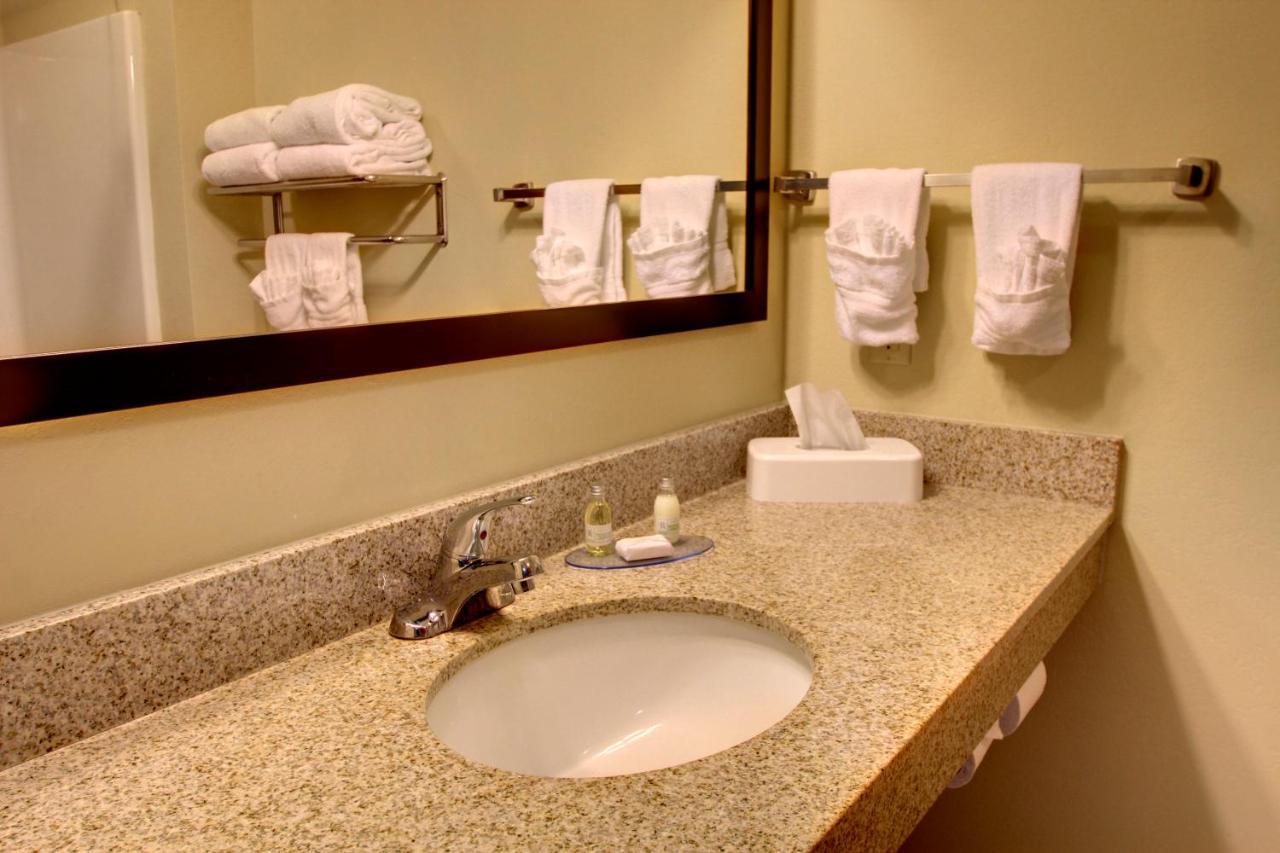 Stanton Inn And Suites Δωμάτιο φωτογραφία