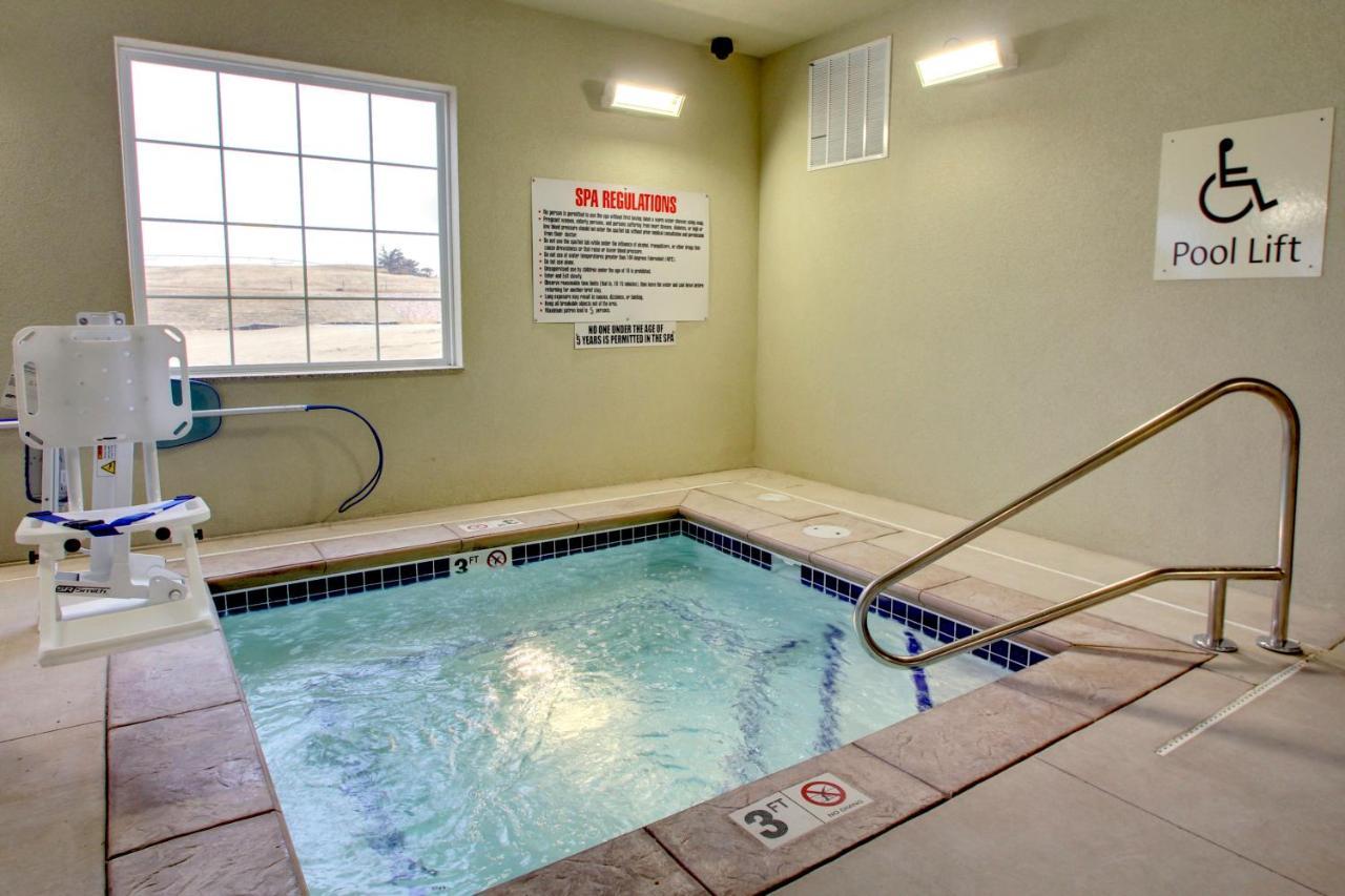 Stanton Inn And Suites Εξωτερικό φωτογραφία